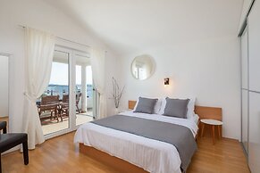 Apartments Arausa with Pool