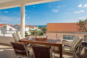 Apartments Arausa with Pool