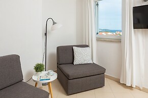 Apartments Arausa with Pool