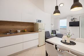 Apartments Arausa with Pool