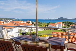 Apartments Arausa with Pool