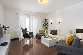 Apartments Arausa with Pool