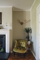 Portrush - Hope Cottage - sleeps 5 guests  in 3 bedrooms