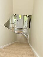 Portrush - Hope Cottage - sleeps 5 guests  in 3 bedrooms