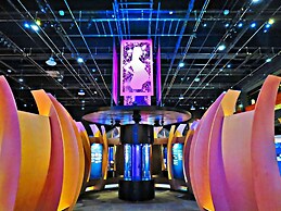 MiCasa Suites - Stylish Condo in the Heart of Downtown