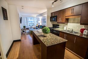 MiCasa Suites - Stylish Condo in the Heart of Downtown