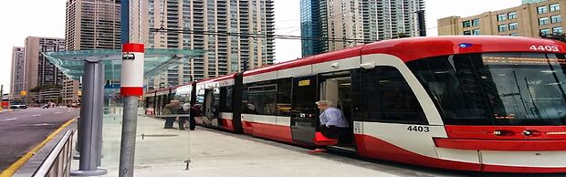 MiCasa Suites - Stylish Condo in the Heart of Downtown