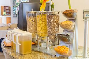 Hollywood Mirage - Excel Hotels & Resorts