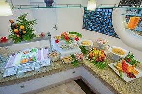 Hollywood Mirage - Excel Hotels & Resorts