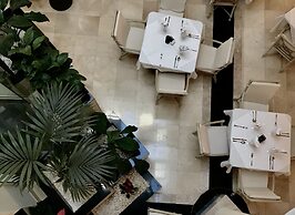 Hollywood Mirage - Excel Hotels & Resorts