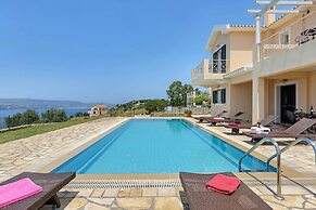 Villa Argostoli Bay