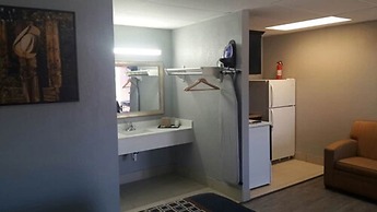 Paris Inn