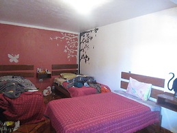 Vacahouse 2 Eco-Hostel