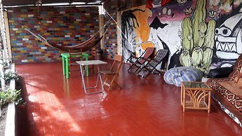 Vacahouse 2 Eco-Hostel
