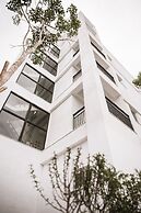 Tiin Tinn - Rivershore B&B