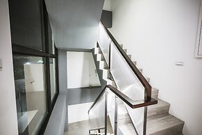 Tiin Tinn - Rivershore B&B