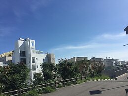 Tiin Tinn - Rivershore B&B