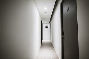 Tiin Tinn - Rivershore B&B