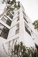 Tiin Tinn - Rivershore B&B