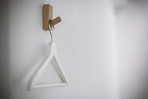 Tiin Tinn - Rivershore B&B