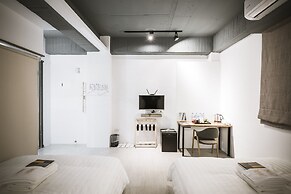 Tiin Tinn - Rivershore B&B