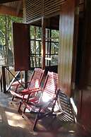 Bonhomie Beach Cottages