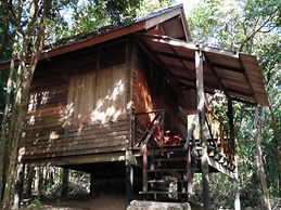 Bonhomie Beach Cottages