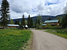 Wolfwood Guest Ranch