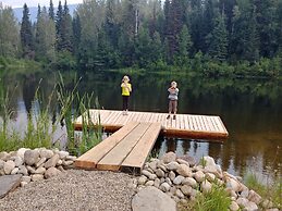 Wolfwood Guest Ranch