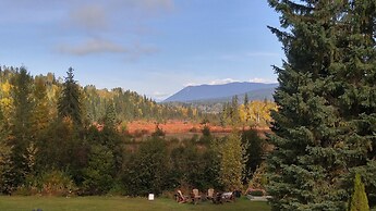 Wolfwood Guest Ranch