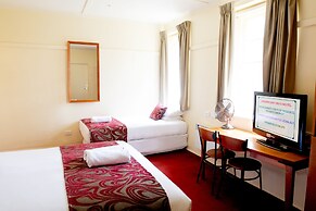 Linaker Nurse's Quarters