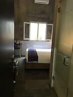 Watu Agung Guest House