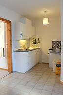 Intercontinental Family Home - North American Mediterranean Vacation R