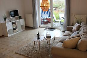 Intercontinental Family Home - North American Mediterranean Vacation R