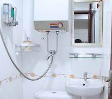 Pay-Less Guest House - Hostel