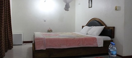 Kilimanjaro Crane Hotel