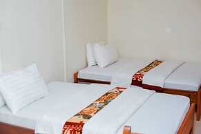 Kilimanjaro Crane Hotel