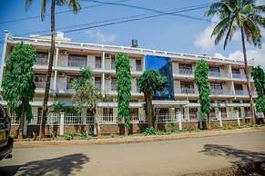Kilimanjaro Crane Hotel