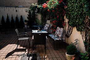 Rosen Villa