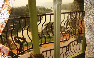 Bunyonyi view resort