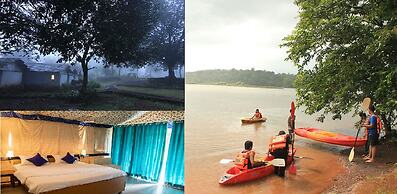 Nature Trails Kundalika, Kolad