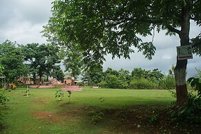 Nature Trails Kundalika, Kolad