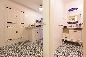 Bairro Alto Vintage by Homing