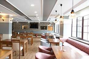 Hizel Hotel
