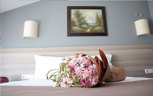Hizel Hotel