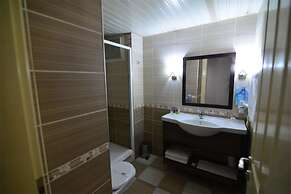 Hizel Hotel