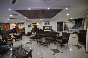 Hizel Hotel