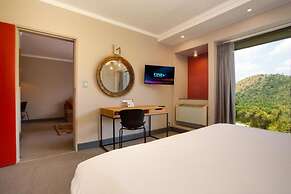 26 Degrees South Bush Boho Hotel