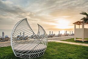 Blue Carpet Luxury Suites