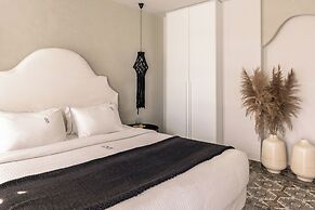 Blue Carpet Luxury Suites